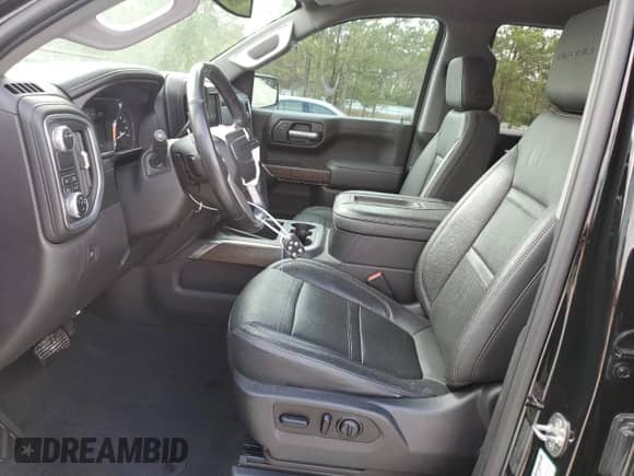 2021 GMC Sierra 1500 Denali with VIN 3GTP8FED9MG295106, listed as a Copart auction lot 82655694 with 45,232 mi miles and Salvage title. Bid and sale history available at DreamBid. Image 7.
