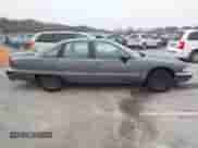 1991 Chevrolet Caprice z VIN 1G1BL53E8MW151443, wystawiony jako IAAI lot #41556364 z przebiegiem 136 440 mil mil oraz . Historia ofert i sprzedaży dostępna na DreamBid. Obrazek 13.