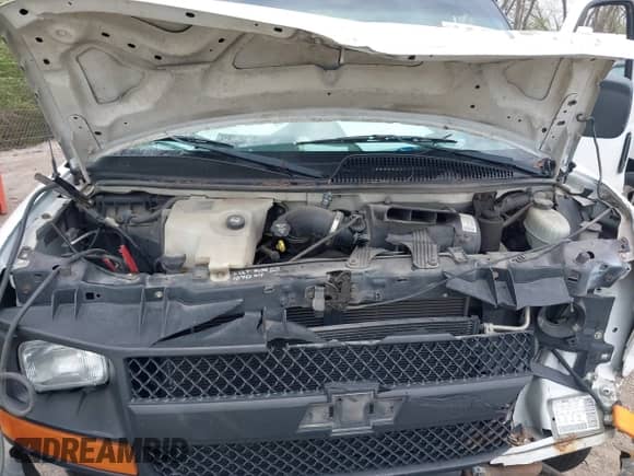 2004 Chevrolet Express Cargo с VIN 1GCFG15X141175066, выставлен на аукционе IAAI как лот 42072307 с пробегом 279 939 миль миль и . История ставок и продаж доступна на DreamBid. Изображение 10.