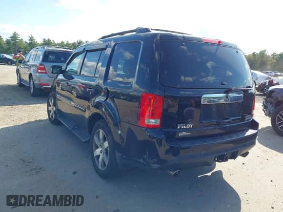 2015 Honda Pilot Touring z VIN 5FNYF4H91FB008470, wystawiony jako IAAI lot #43139852 z przebiegiem Nie podano mil oraz . Historia ofert i sprzedaży dostępna na DreamBid. Obrazek 3.