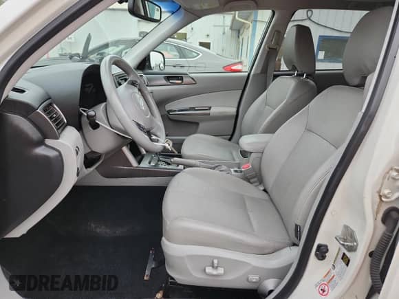 2013 Subaru Forester X Limited z VIN JF2SHAEC3DH406986, wystawiony jako Copart lot #82060085 z przebiegiem 94 945 mil mil oraz Szkoda całkowita • Salvage title. Historia ofert i sprzedaży dostępna na DreamBid. Obrazek 7.