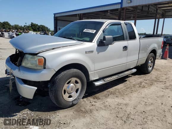 2007 Ford F-150 XL с VIN 1FTPX12V37NA10480, выставлен на аукционе Copart как лот 80642745 с пробегом 136 776 миль миль и Списание • Salvage title. История ставок и продаж доступна на DreamBid. Изображение 1.
