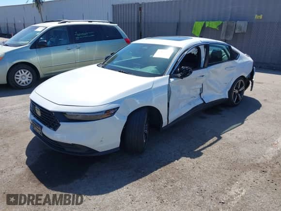 2025 Honda Accord Sport с VIN 1HGCY2F57SA033080, выставлен на аукционе IAAI как лот 43138893 с пробегом 17 107 миль миль и . История ставок и продаж доступна на DreamBid. Изображение 17.