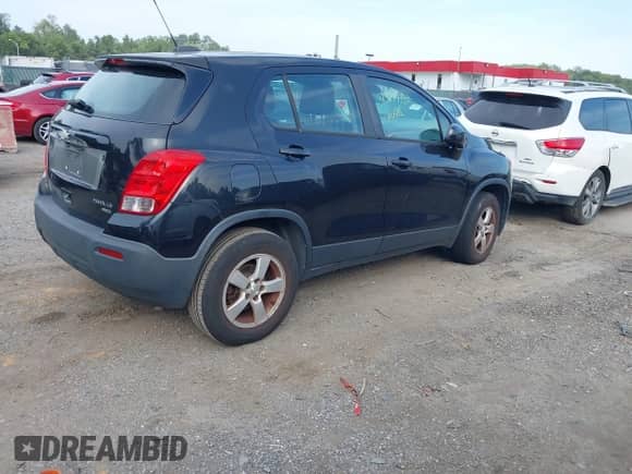 2015 Chevrolet Trax LS с VIN KL7CJPSB1FB085992, выставлен на аукционе IAAI как лот 43297332 с пробегом 168 032 миль миль и . История ставок и продаж доступна на DreamBid. Изображение 4.