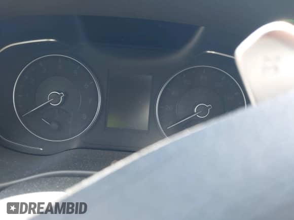 2022 Hyundai Palisade SE z VIN KM8R14HEXNU362988, wystawiony jako IAAI lot #42316351 z przebiegiem Nie podano mil oraz . Historia ofert i sprzedaży dostępna na DreamBid. Obrazek 7.