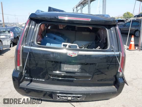 2019 Cadillac Escalade ESV Luxury с VIN 1GYS4HKJ2KR296620, выставлен на аукционе IAAI как лот 42555791 с пробегом Не указан миль и . История ставок и продаж доступна на DreamBid. Изображение 16.