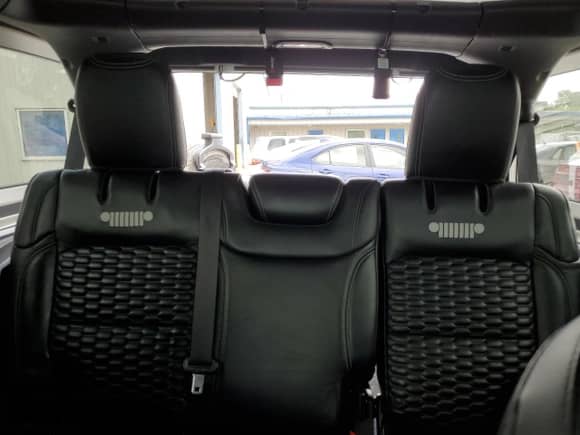 2021 Jeep Wrangler Unlimited Sahara with VIN 1C4HJXEG6MW743330, listed as a Copart auction lot 58504505 with 48,067 mi miles and Salvage title. Bid and sale history available at DreamBid. Image 10.