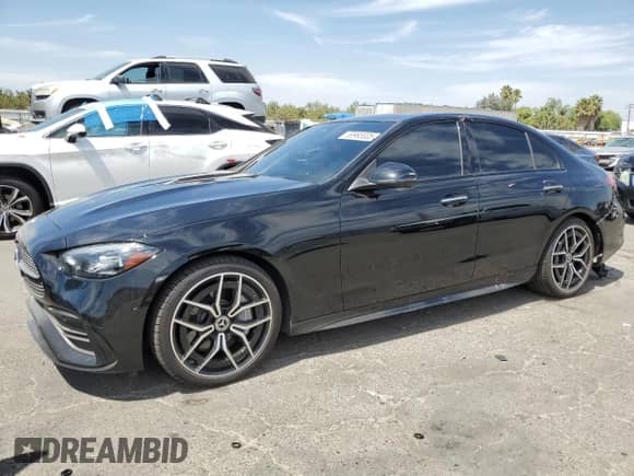 2023 Mercedes-Benz C 300 z VIN W1KAF4GB2PR100159, wystawiony jako Copart lot #69993005 z przebiegiem 35 638 mil mil oraz Szkoda całkowita • Salvage title. Historia ofert i sprzedaży dostępna na DreamBid. Obrazek 1.