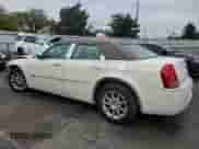 2010 Chrysler 300 C Hemi с VIN 2C3CA6CT2AH274580, выставлен на аукционе Copart как лот 83861665 с пробегом 67 154 миль миль и Списание • Salvage title. История ставок и продаж доступна на DreamBid. Изображение 2.