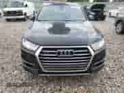 2017 Audi Q7 Premium Plus with VIN WA1LAAF72HD025498, listed as a Copart auction lot 81253685 with 129,007 mi miles and Clean title. Bid and sale history available at DreamBid. Image 5.