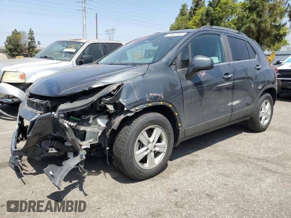 2018 Chevrolet Trax LT с VIN KL7CJLSB2JB694042, выставлен на аукционе Copart как лот 61847845 с пробегом 36 387 миль миль и Списание • Salvage title. История ставок и продаж доступна на DreamBid. Изображение 1.