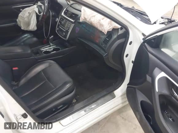 2016 Nissan Altima S with VIN 1N4AL3AP8GC231557, listed as a IAAI auction lot 42983363 with 104,867 mi miles and . Bid and sale history available at DreamBid. Image 5.