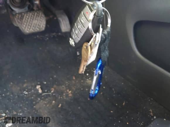 2014 Nissan Pathfinder SV with VIN 5N1AR2MM6EC608190, listed as a IAAI auction lot 42501563 with 139,358 mi miles and . Bid and sale history available at DreamBid. Image 11.