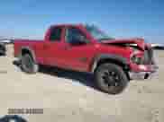 2005 Dodge 2500 SLT с VIN 3D7KR28C45G784409, выставлен на аукционе Copart как лот 87700415 с пробегом Не указан миль и Списание • Salvage title. История ставок и продаж доступна на DreamBid. Изображение 4.