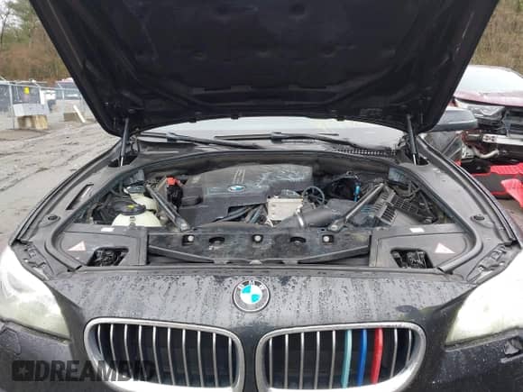 2016 BMW 5 Series 528i xDrive with VIN WBA5A7C54GG150226, listed as a IAAI auction lot 41982893 with 214,304 mi miles and . Bid and sale history available at DreamBid. Image 10.