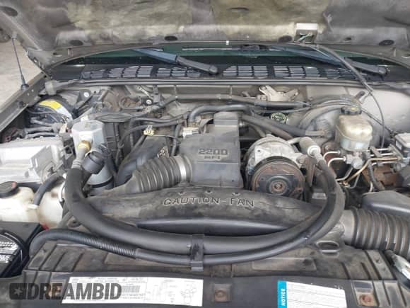 2000 Chevrolet S-10 with VIN 1GCCS1456YK216812, listed as a IAAI auction lot 42415618 with 140,861 mi miles and . Bid and sale history available at DreamBid. Image 10.