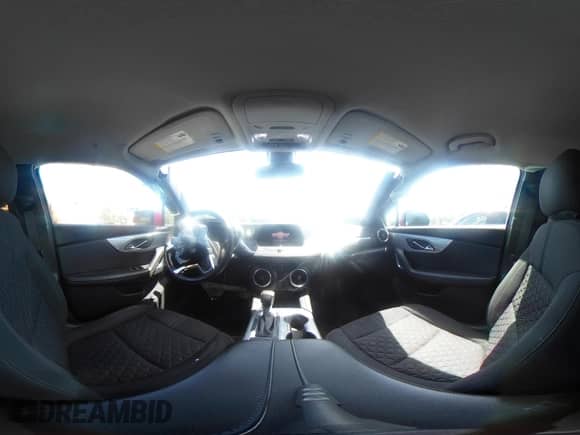 2021 Chevrolet Blazer LT z VIN 3GNKBCRS3MS559640, wystawiony jako IAAI lot #42802245 z przebiegiem 98 619 mil mil oraz . Historia ofert i sprzedaży dostępna na DreamBid. Obrazek 20.