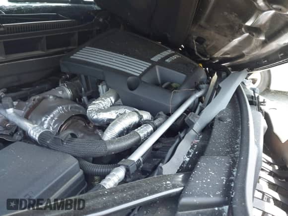 2024 Cadillac Escalade ESV с VIN 1GYS4JKT9RR100899, выставлен на аукционе IAAI как лот 42145901 с пробегом Не указан миль и . История ставок и продаж доступна на DreamBid. Изображение 10.