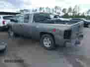 2007 Chevrolet Silverado 1500 1LT z VIN 1GCEK19J47Z577508, wystawiony jako IAAI lot #42514347 z przebiegiem 183 518 mil mil oraz . Historia ofert i sprzedaży dostępna na DreamBid. Obrazek 3.