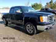 2013 GMC Sierra 1500 SL z VIN 1GTR2UEA8DZ399154, wystawiony jako Copart lot #76455134 z przebiegiem 228 447 mil mil oraz Czysty tytuł • Clean title. Historia ofert i sprzedaży dostępna na DreamBid. Obrazek 4.