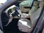 2025 Mercedes-Benz GLS 450 z VIN 4JGFF5KE8SB388466, wystawiony jako Copart lot #62907065 z przebiegiem 1 726 mil mil oraz Szkoda całkowita • Salvage title. Historia ofert i sprzedaży dostępna na DreamBid. Obrazek 7.