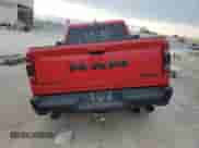 2019 Ram 1500 Rebel z VIN 1C6SRFET4KN831051, wystawiony jako Copart lot #61135505 z przebiegiem 77 330 mil mil oraz Szkoda całkowita • Salvage title. Historia ofert i sprzedaży dostępna na DreamBid. Obrazek 6.