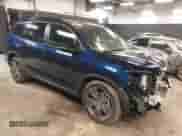 2022 Honda Pilot Sport с VIN 5FNYF6H35NB037556, выставлен на аукционе IAAI как лот 42355223 с пробегом 5 500 миль миль и . История ставок и продаж доступна на DreamBid. Изображение 1.