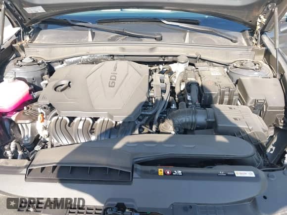 2025 Hyundai Sonata SE with VIN KMHL24JA9SA432844, listed as a IAAI auction lot 42948650 with 6,337 mi miles and . Bid and sale history available at DreamBid. Image 10.