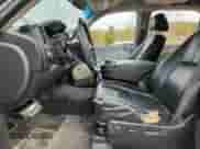 2010 Chevrolet Silverado 2500HD LT z VIN 1GC4KXB69AF114325, wystawiony jako Copart lot #71693085 z przebiegiem 173 096 mil mil oraz Szkoda całkowita • Salvage title. Historia ofert i sprzedaży dostępna na DreamBid. Obrazek 7.