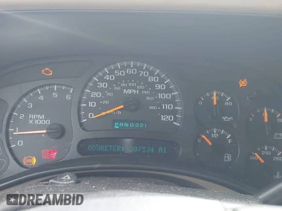 2005 Chevrolet Tahoe LS with VIN 1GNEC13T05J161658, listed as a IAAI auction lot 42620422 with 307,534 mi miles and . Bid and sale history available at DreamBid. Image 7.
