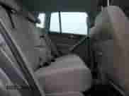 2009 Volkswagen Tiguan с VIN WVGCV75N19W511508, выставлен на аукционе Copart как лот 49271355 с пробегом 143 197 миль миль и Чистый • Clean title. История ставок и продаж доступна на DreamBid. Изображение 11.