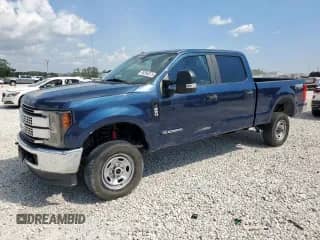 2017 Ford F-250 Lariat with VIN 1FT7W2BT3HEE62700, listed as a Copart auction lot 80266375 with 106,888 mi miles and Clean title. Bid and sale history available at DreamBid. Image 1.