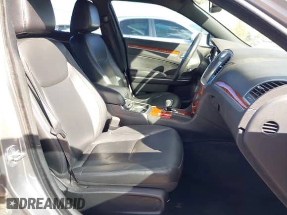 2014 Chrysler 300 with VIN 2C3CCAAG2EH382657, listed as a IAAI auction lot 43487115 with 212,933 mi miles and . Bid and sale history available at DreamBid. Image 5.