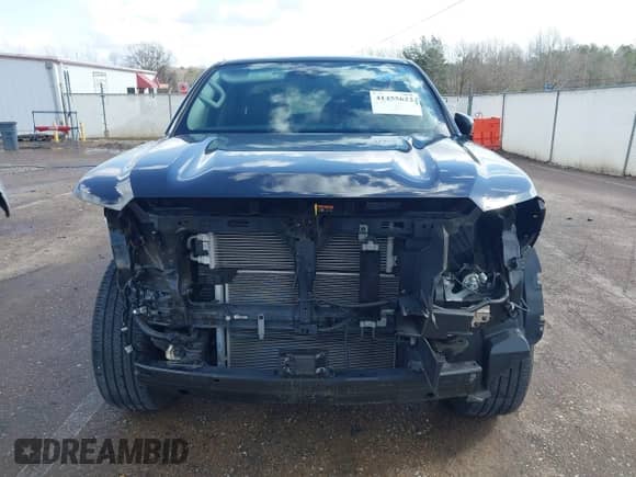 2023 Nissan Frontier SV z VIN 1N6ED1EJ7PN608058, wystawiony jako IAAI lot #41455622 z przebiegiem 18 790 mil mil oraz . Historia ofert i sprzedaży dostępna na DreamBid. Obrazek 13.