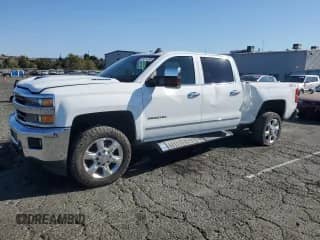 2019 Chevrolet Silverado 2500HD LTZ с VIN 1GC1KTEY5KF127423, выставлен на аукционе Copart как лот 71216795 с пробегом 89 661 миль миль и Списание • Salvage title. История ставок и продаж доступна на DreamBid. Изображение 1.
