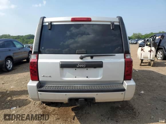 2006 Jeep Commander z VIN 1J8HG48K36C149532, wystawiony jako Copart lot #67187135 z przebiegiem 127 869 mil mil oraz Szkoda całkowita • Salvage title. Historia ofert i sprzedaży dostępna na DreamBid. Obrazek 6.