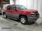 2005 Chevrolet Avalanche Z71 с VIN 3GNEK12Z65G135415, выставлен на аукционе Copart как лот 62101115 с пробегом 162 562 миль миль и Списание • Salvage title. История ставок и продаж доступна на DreamBid. Изображение 4.