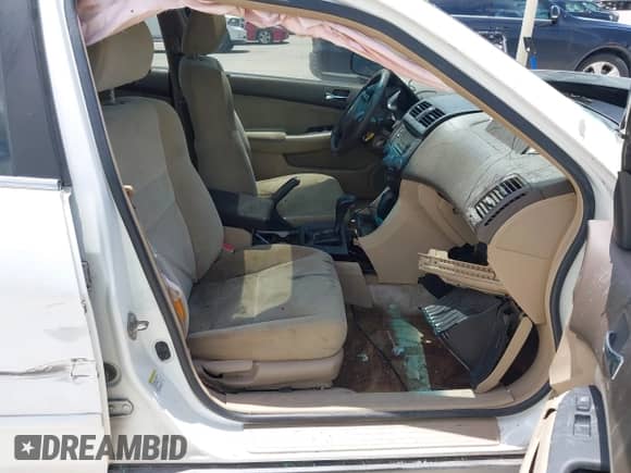 2006 Honda Accord LX with VIN 1HGCM66396A030589, listed as a IAAI auction lot 42729590 with 277,843 mi miles and . Bid and sale history available at DreamBid. Image 5.