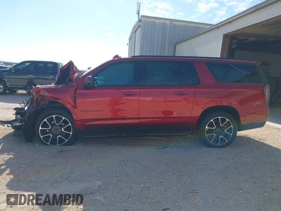 2024 Chevrolet Suburban RST с VIN 1GNSCEKD4RR119005, выставлен на аукционе IAAI как лот 41606935 с пробегом 17 676 миль миль и . История ставок и продаж доступна на DreamBid. Изображение 14.