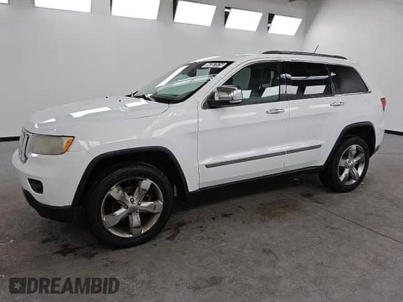2013 Jeep Grand Cherokee Limited z VIN 1C4RJFBG3DC520134, wystawiony jako Copart lot #84387515 z przebiegiem 153 138 mil mil oraz Czysty tytuł • Clean title. Historia ofert i sprzedaży dostępna na DreamBid. Obrazek 1.
