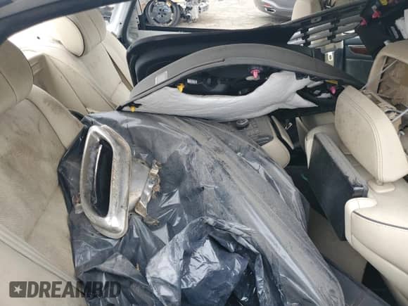 2014 Hyundai Equus Ultimate with VIN KMHGH4JH1EU090029, listed as a Copart auction lot 82360224 with Not provided miles and Salvage title. Bid and sale history available at DreamBid. Image 10.