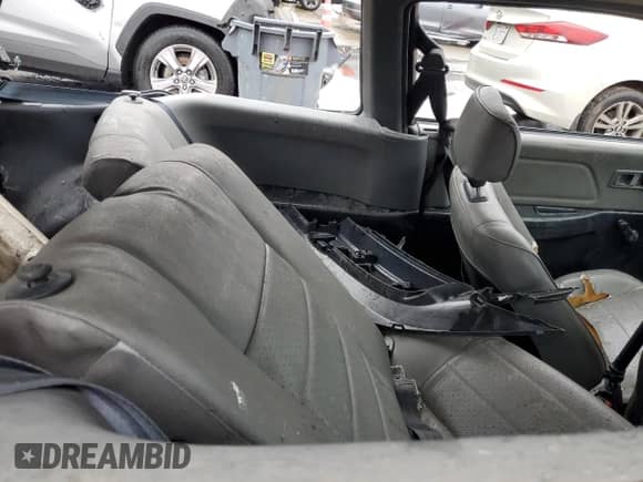 1990 Honda Civic with VIN 2HGED6341LH558159, listed as a Copart auction lot 84926234 with 1,554,163 mi miles and Salvage title. Bid and sale history available at DreamBid. Image 10.