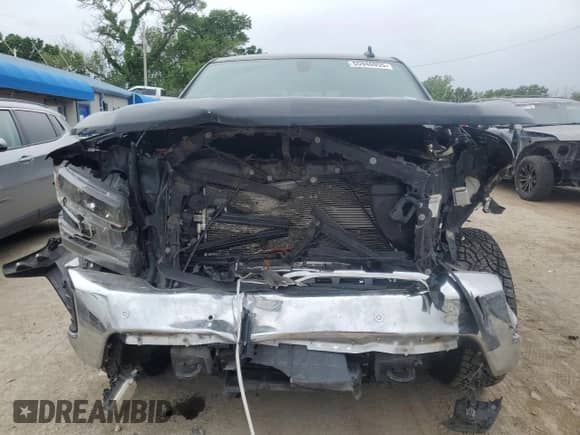 2020 Chevrolet Silverado 1500 LTZ с VIN 3GCUYGET1LG368872, выставлен на аукционе Copart как лот 55946955 с пробегом 96 626 миль миль и Списание • Salvage title. История ставок и продаж доступна на DreamBid. Изображение 5.