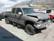 2001 GMC Sierra 1500 SLE с VIN 2GTEK19T711191747, выставлен на аукционе Copart как лот 69829495 с пробегом Не указан миль и Списание • Salvage title. История ставок и продаж доступна на DreamBid. Изображение 4.