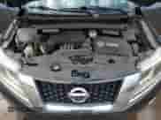 2014 Nissan Pathfinder Platinum Hybrid with VIN 5N1CR2MM5EC642694, listed as a Copart auction lot 60140935 with 145,853 mi miles and Clean title. Bid and sale history available at DreamBid. Image 12.