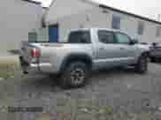 2021 Toyota Tacoma SR z VIN 3TYCZ5AN0MT019519, wystawiony jako Copart lot #83790125 z przebiegiem 50 126 mil mil oraz Szkoda całkowita • Salvage title. Historia ofert i sprzedaży dostępna na DreamBid. Obrazek 3.