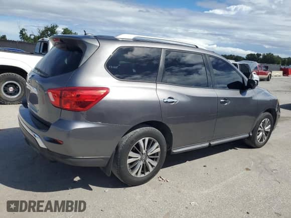 2017 Nissan Pathfinder SV with VIN 5N1DR2MN8HC622747, listed as a Copart auction lot 86187015 with 162,321 mi miles and Clean title. Bid and sale history available at DreamBid. Image 3.