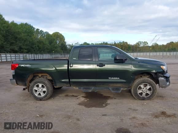 2013 Toyota Tundra с VIN 5TFUM5F15DX048271, выставлен на аукционе IAAI как лот 43291121 с пробегом 200 205 миль миль и . История ставок и продаж доступна на DreamBid. Изображение 13.