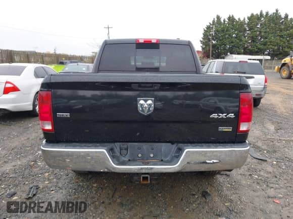 2011 Ram 1500 ST с VIN 1D7RV1CPXBS655528, выставлен на аукционе IAAI как лот 43584979 с пробегом Не указан миль и . История ставок и продаж доступна на DreamBid. Изображение 17.