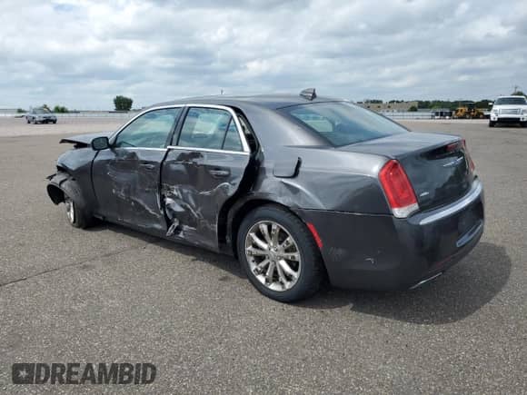 2017 Chrysler 300 C with VIN 2C3CCAKG7HH565667, listed as a Copart auction lot 67787345 with 40,148 mi miles and Salvage title. Bid and sale history available at DreamBid. Image 2.